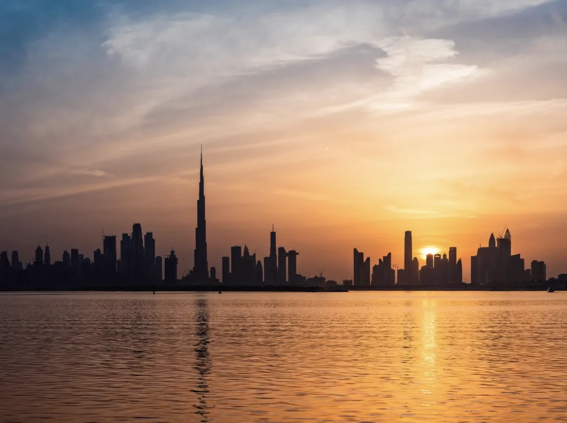 5 Quyền Lợi Khi Làm Việc Tại Dubai Người Lao Động Nên Biết bất động sản Dubai – Mina Prime Properties